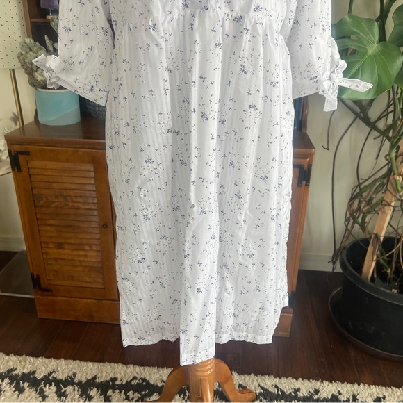 Roolee White Navy Floral Knee Length Modest Dress M - Picture 5 of 14